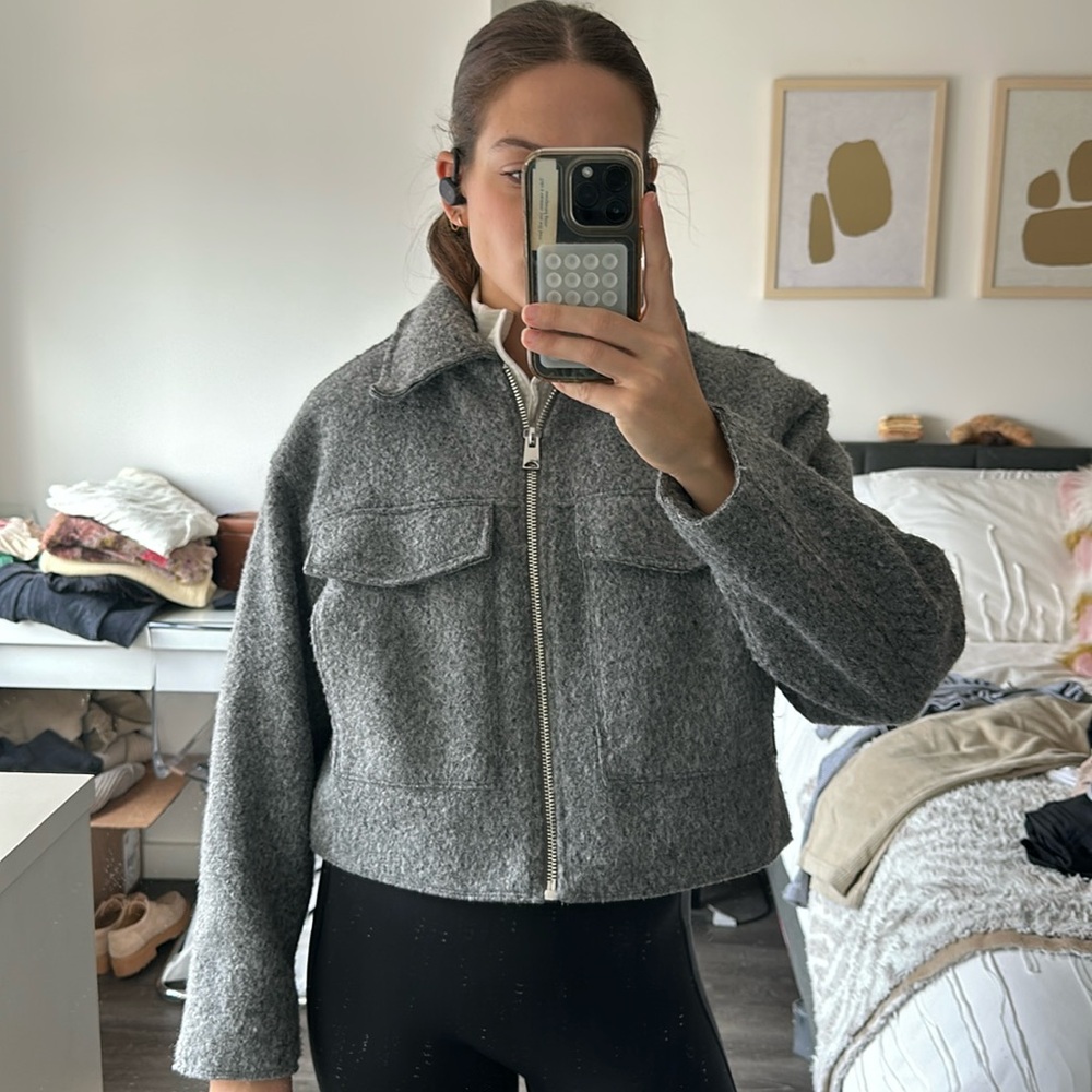 Zara Cropped Jacket (Size M)